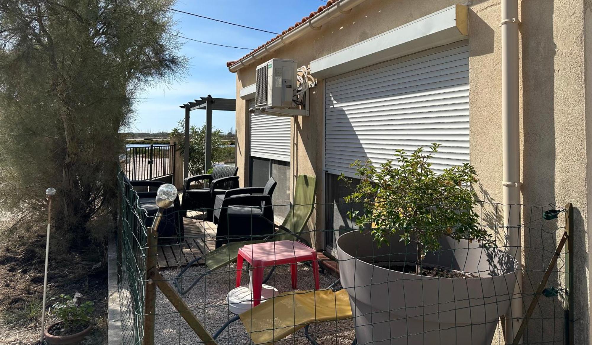 La Dauradelle Villa Port-Saint-Louis-du-Rhone Luaran gambar
